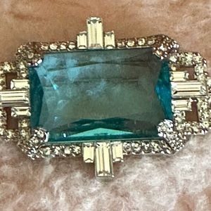 Vintage carolee brooch